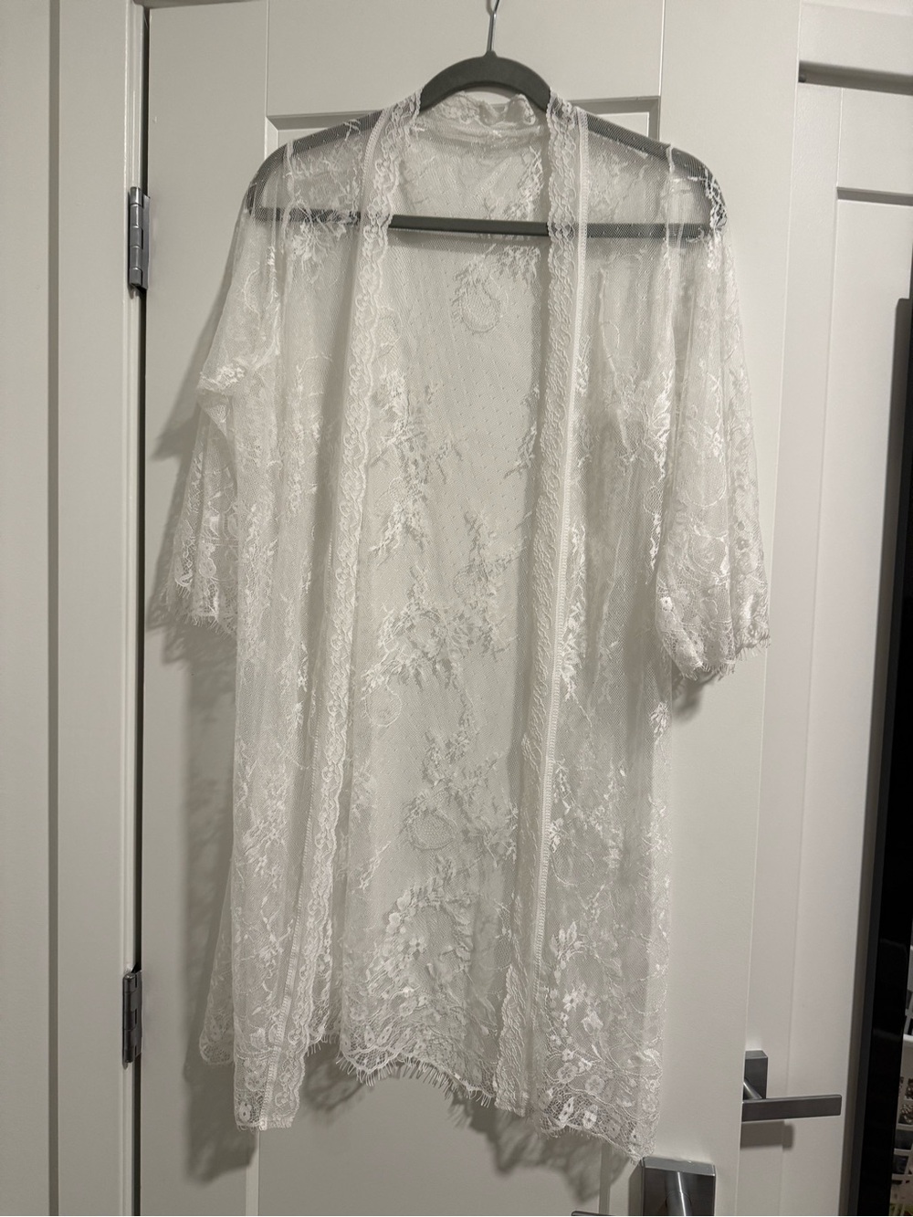 Sheer Lace Kimono Robe - White